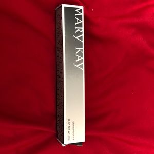 Ultimate mascara from Mary Kay